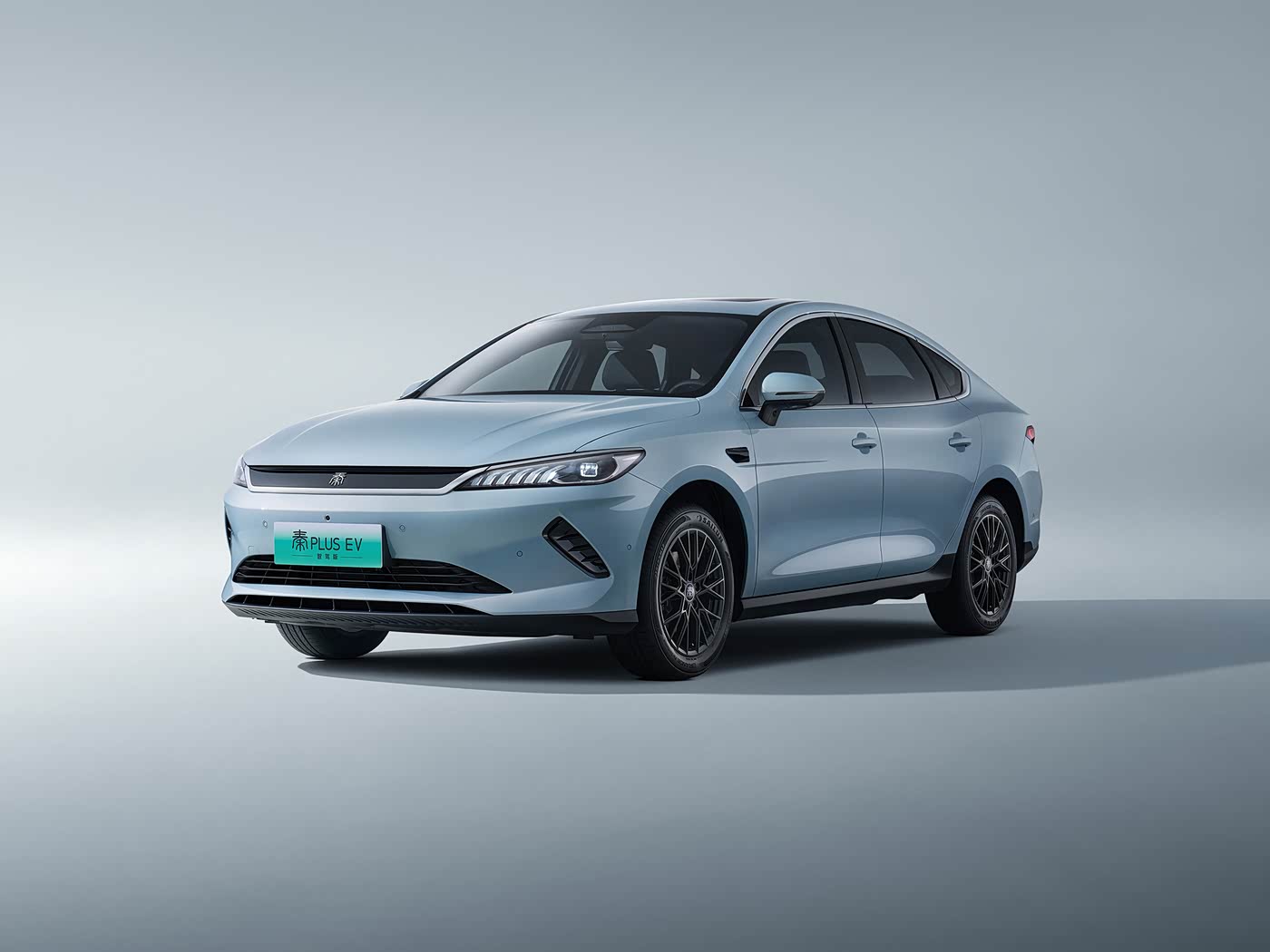 比亚迪秦 PLUS EV